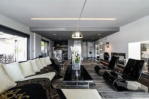 Villa Selenia Platinum