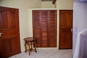 Villakwetu Cottages Diani Beach