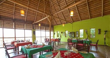 Ihamba Lakeside Safari Lodge