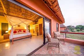 Ihamba Lakeside Safari Lodge