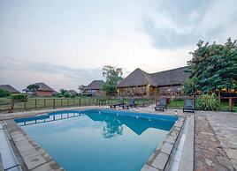 Ihamba Lakeside Safari Lodge