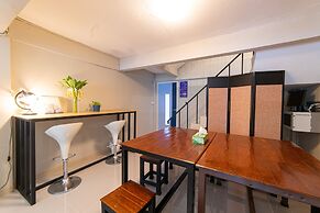 Napa Hostel Samrong Station