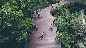 Napa Hostel Samrong Station