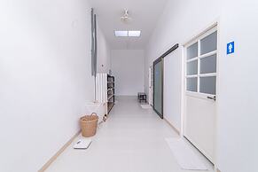 Napa Hostel Samrong Station