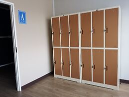 Napa Hostel Samrong Station