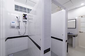 Napa Hostel Samrong Station