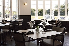 The Comet London Hatfield