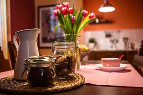 Fattoria Pagnana suites and pool