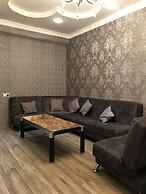 Apartment on Berbuki str.