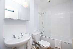 Large Garden Apartment Central Bristol