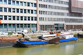 Boat apartment Rotterdam Fokkelina
