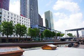 Boat apartment Rotterdam Fokkelina