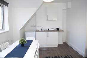 Charmstay Apartments