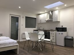 Charmstay Apartments