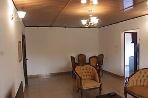 Gold Court Appartements Meublés