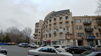 Apartment on Marjanishvili Str.