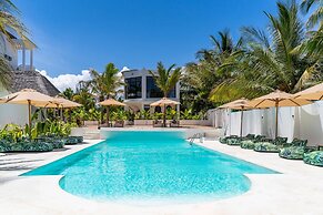 Marea Boutique Hotel