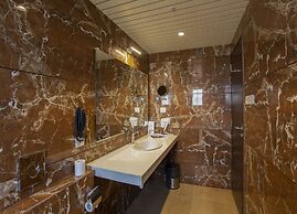 Sarovar Portico Somnath