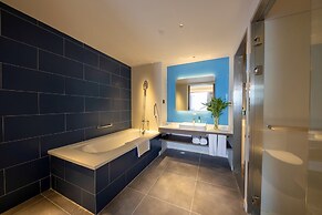 Holiday Inn Express Shanghai Jiading New City by IHG