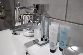 Halifax House Apartments