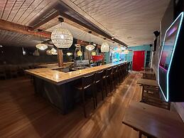 Lankford Hotel and Lodge