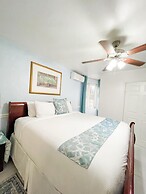 Golden Palms B & B