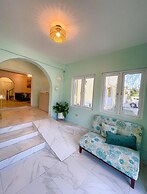 Golden Palms B & B