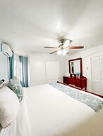 Golden Palms B & B