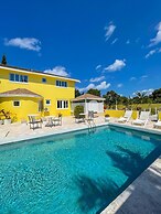 Golden Palms B & B