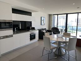 The Oracle Broadbeach 906