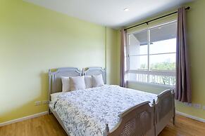 Autumn Seaview Huahin Condominium