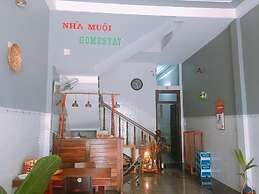 Nha Muoi Homestay