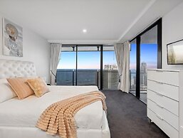 Circle on Cavill - Private Apartments