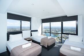 Circle on Cavill - Private Apartments