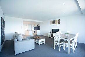 Circle on Cavill - Private Apartments