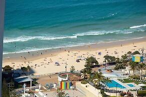 Circle on Cavill - Private Apartments