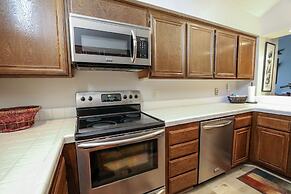 Aspen Creek #306 1 Bedroom Condo by RedAwning