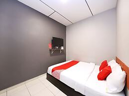 OYO 1184 Ho Hotel