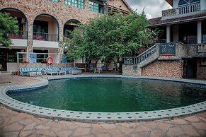 Serene Hotel