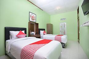 Super OYO 1046 Omah Pathok