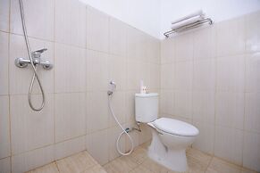 Super OYO 1046 Omah Pathok