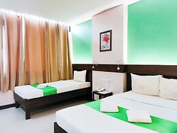 Cres Ebo Mansion Hotel and Bistro