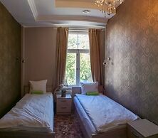 Villa Kadriorg Hostel