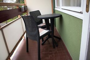 Komfort Hotel Platán