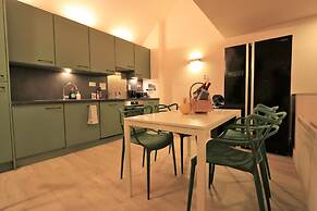 Ecohome on the canal