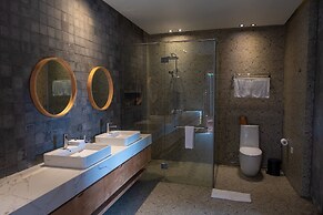 Tegal Sari Accomodation