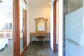 Tegal Sari Accomodation