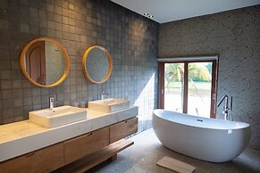 Tegal Sari Accomodation