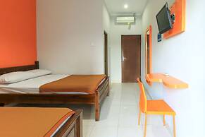 Hotel Warta Putra