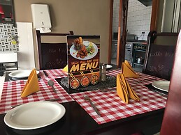 Lalla Villa Guest Lodge